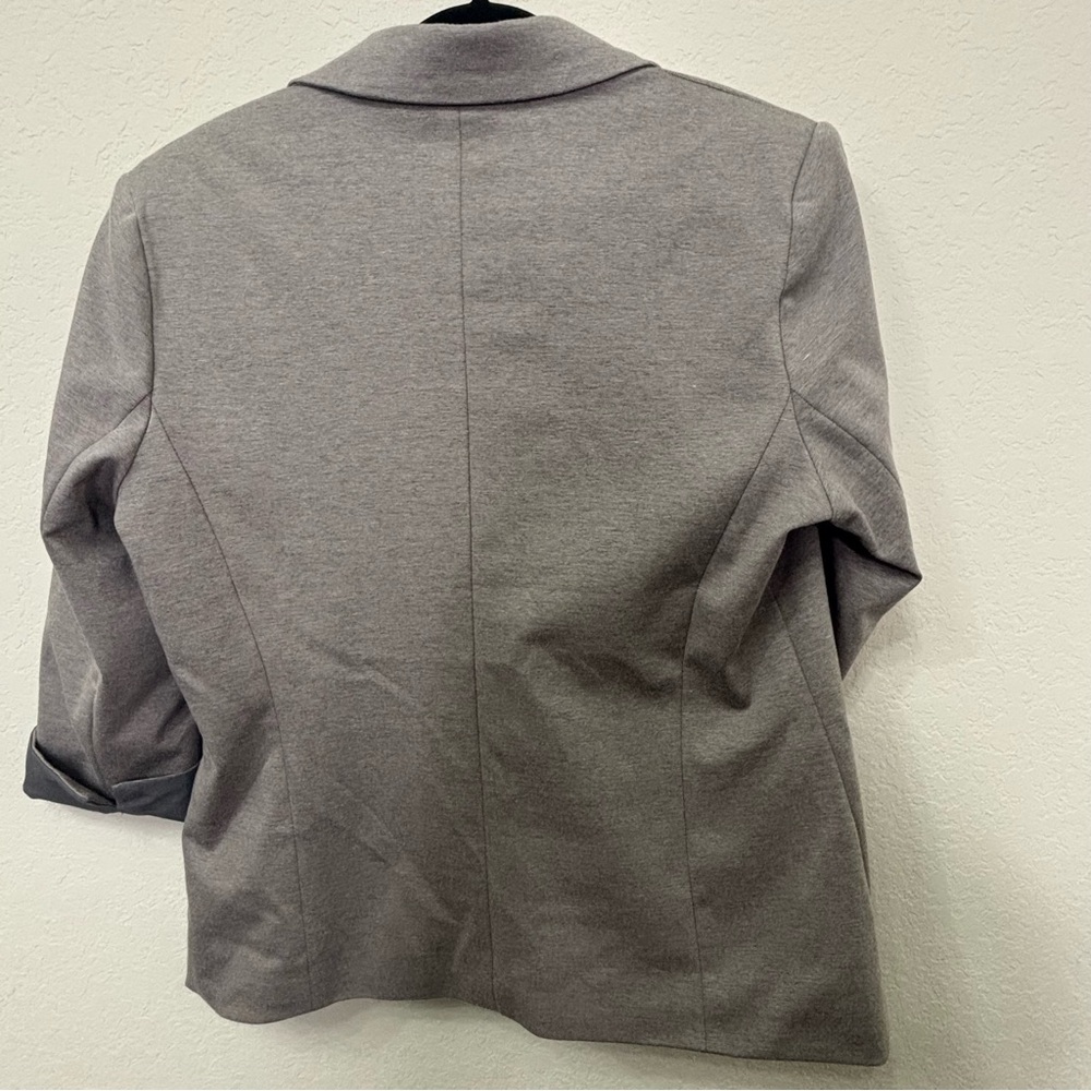 NICOLE MILLER Grey Blazer 3/4 Sleeves Lined Neutral Blazer Size Large - Picture 8 of 11